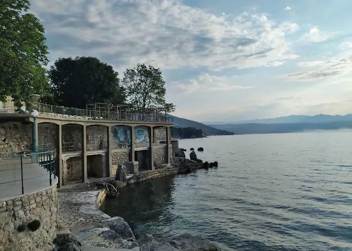 Hrelja Near The * Lovran